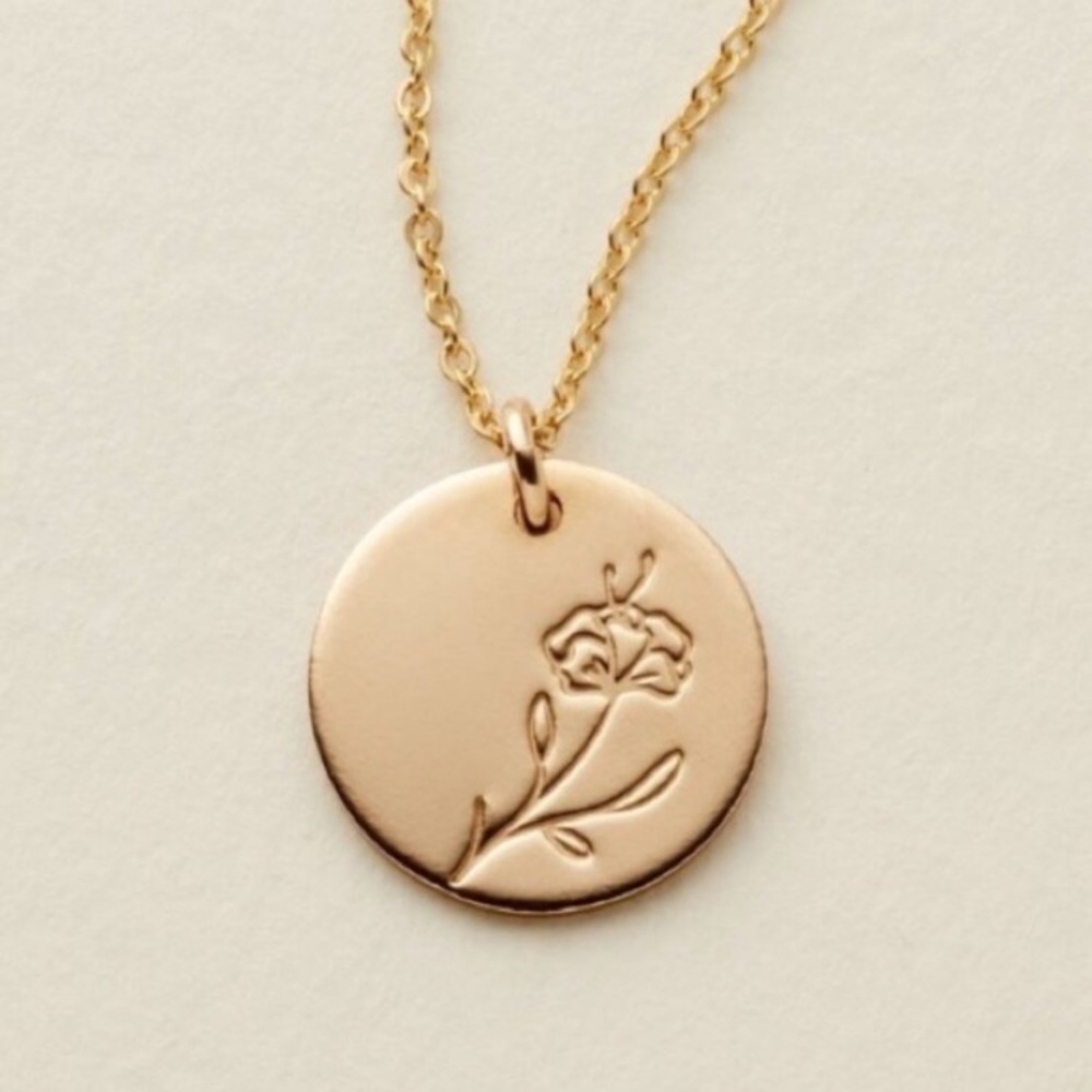 Minimal Birth Month Flower Pendant Gift Necklace - Picture 15 of 16